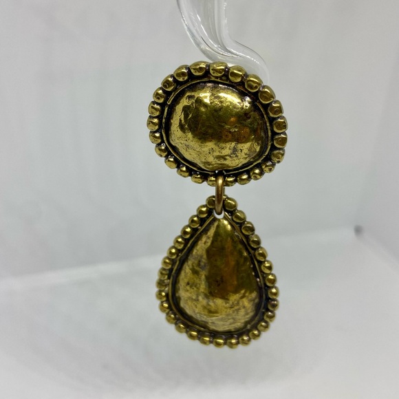 Edouard Rambaud Clip-on Earrings Aged Brass/Gold Tone Hammered Texture Metal MCM - Picture 2 of 13